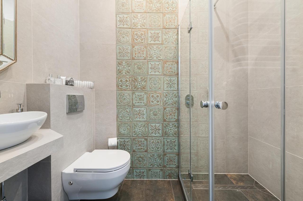Luxury Spa Apartment Old Town Cracovia Esterno foto