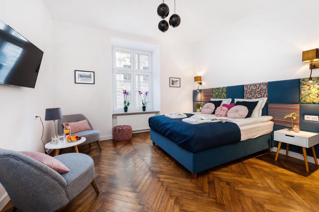 Luxury Spa Apartment Old Town Cracovia Esterno foto