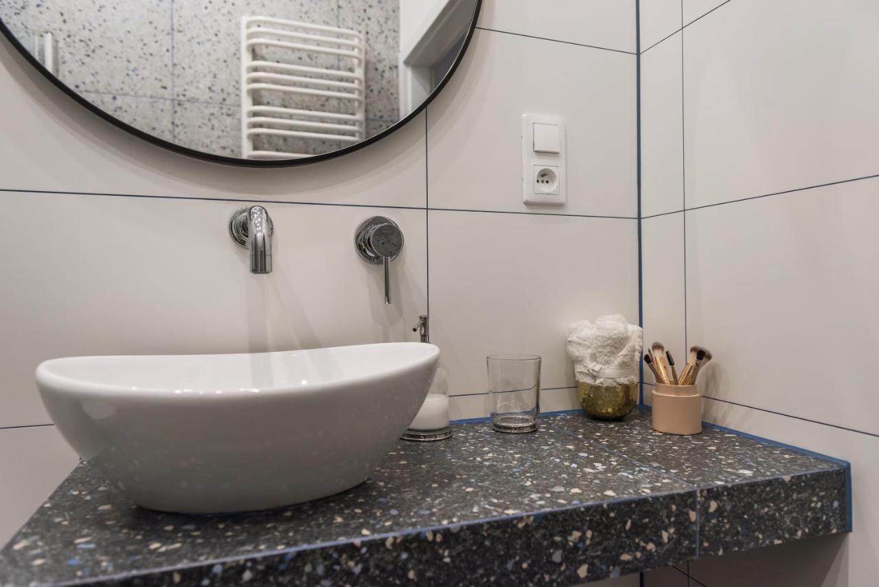 Luxury Spa Apartment Old Town Cracovia Esterno foto