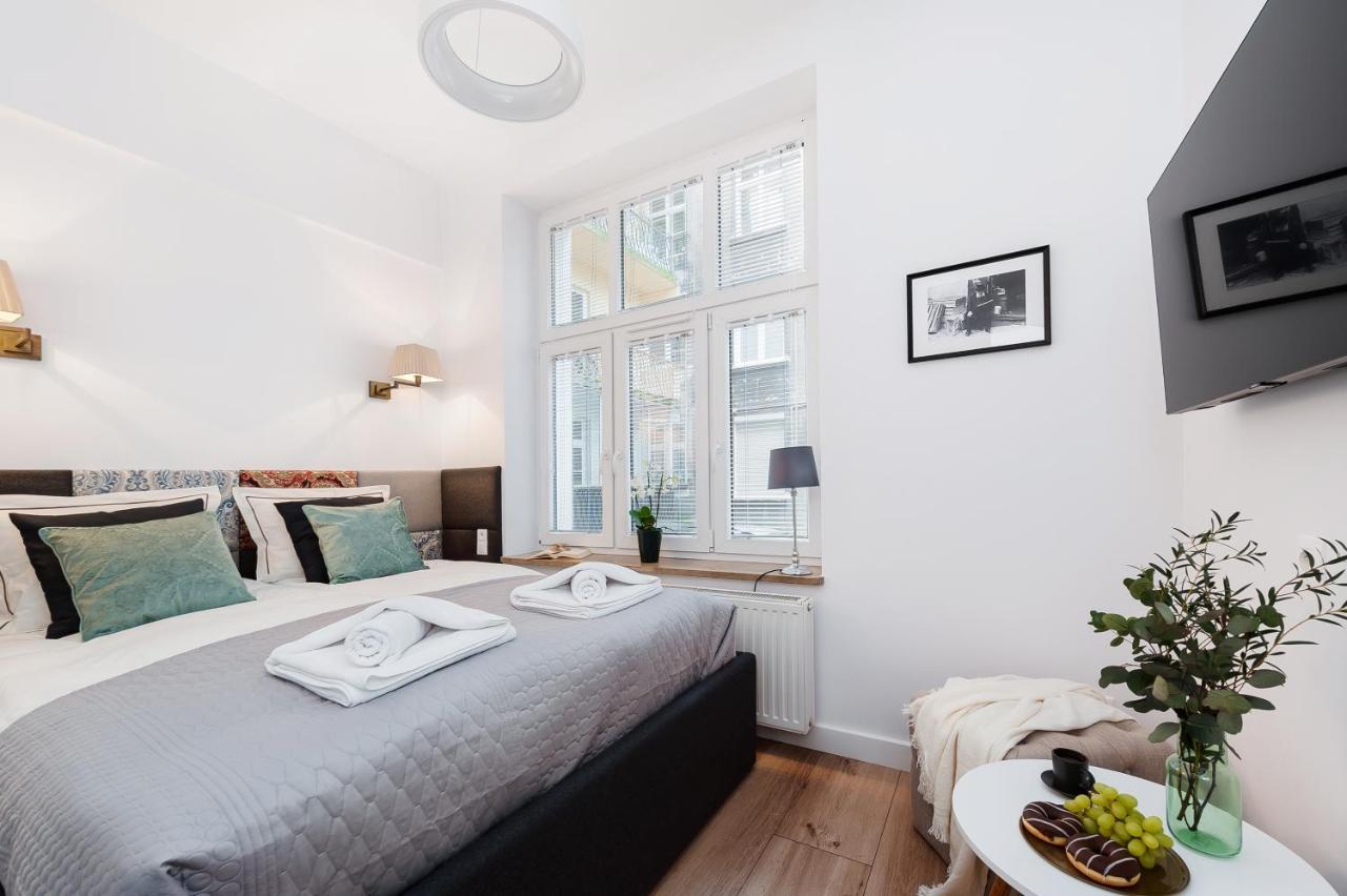 Luxury Spa Apartment Old Town Cracovia Esterno foto